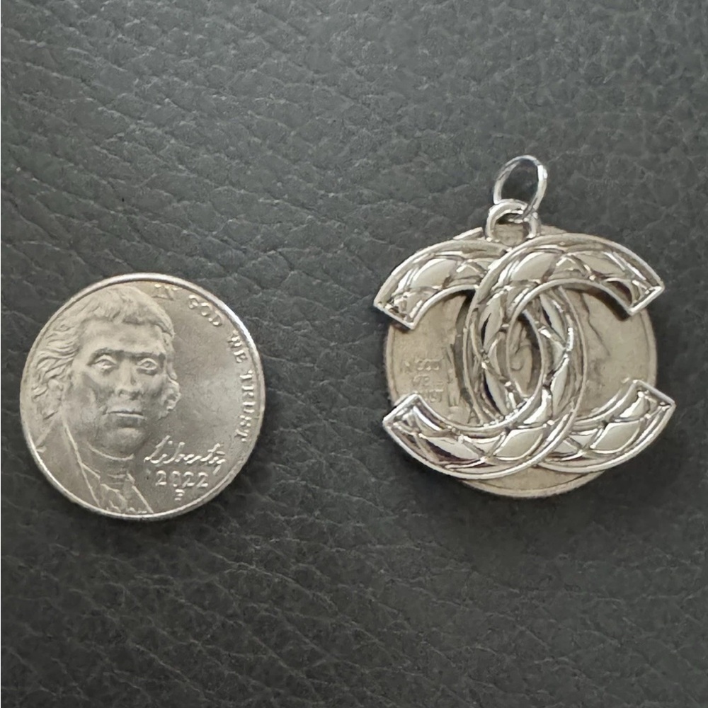AUTHENTIC Chanel Silver Pendant RARE!!! - Picture 4 of 4